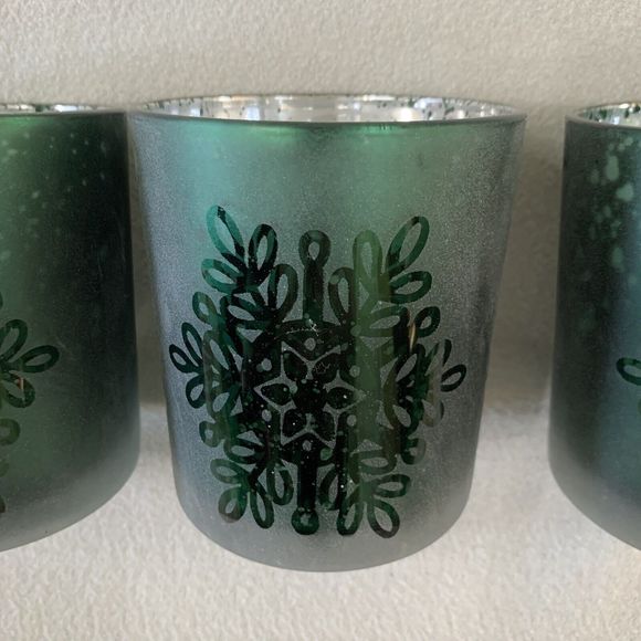 3 Glass Candle Holder Votive Tealight Christmas Holiday Snowflake Green Silver - Picture 2 of 16